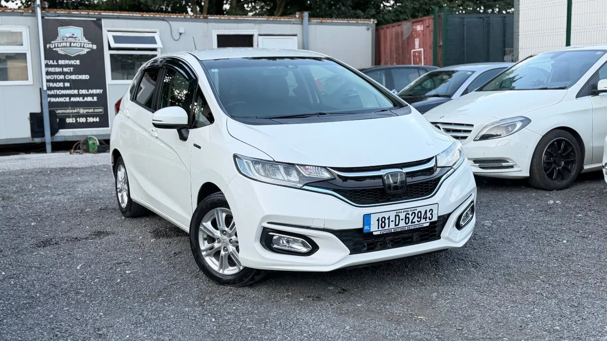 Honda Fit 2018 Hybrid Automatic - Image 2