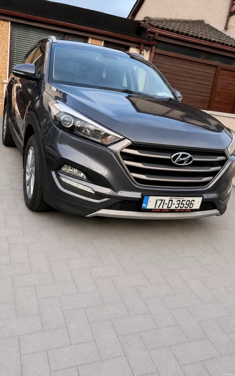 Tucson 2017 Executive | Automatic | 105,000km - Image 1