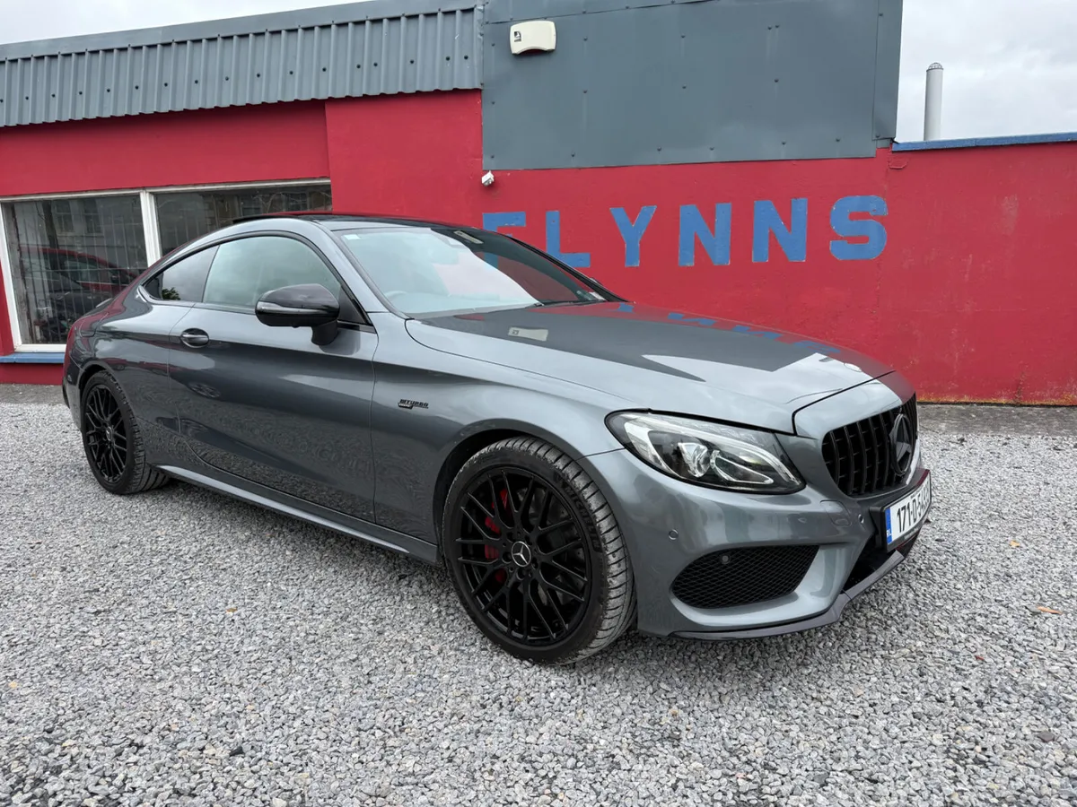 Mercedes-Benz C-Class C43 AMG 4 MATIC PAN ROOF 367 - Image 3