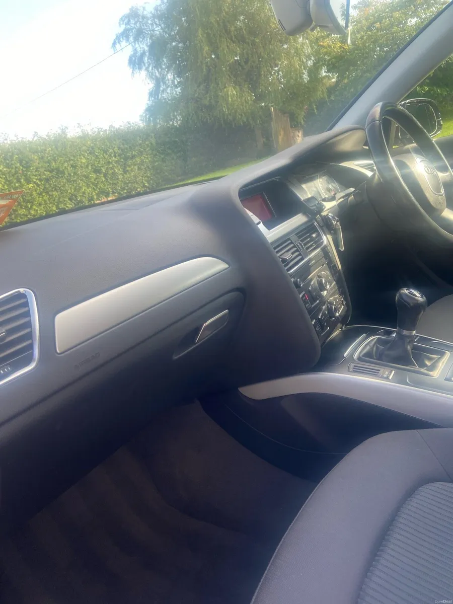Audi a4 - Image 6