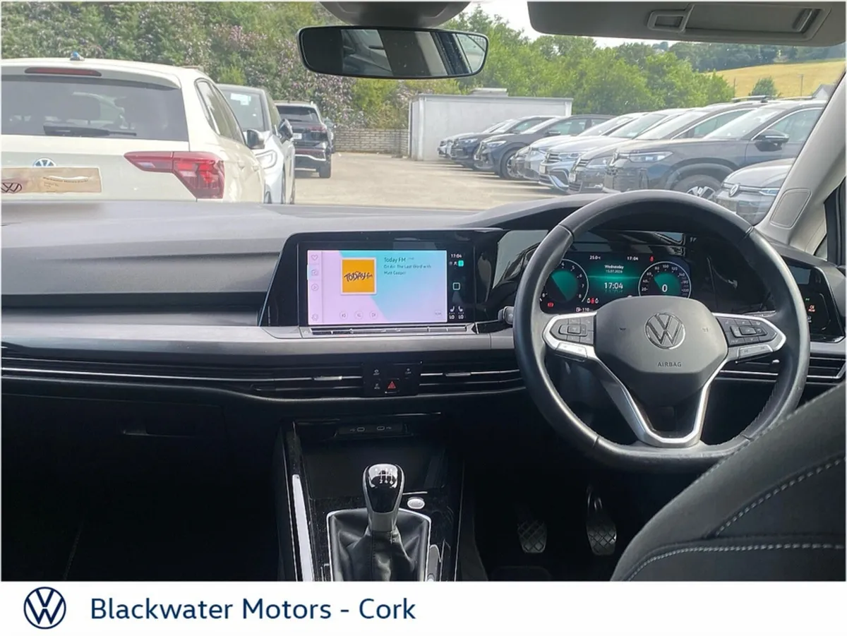 Volkswagen Golf 2.0TDI 115BHP STYLE - Image 2