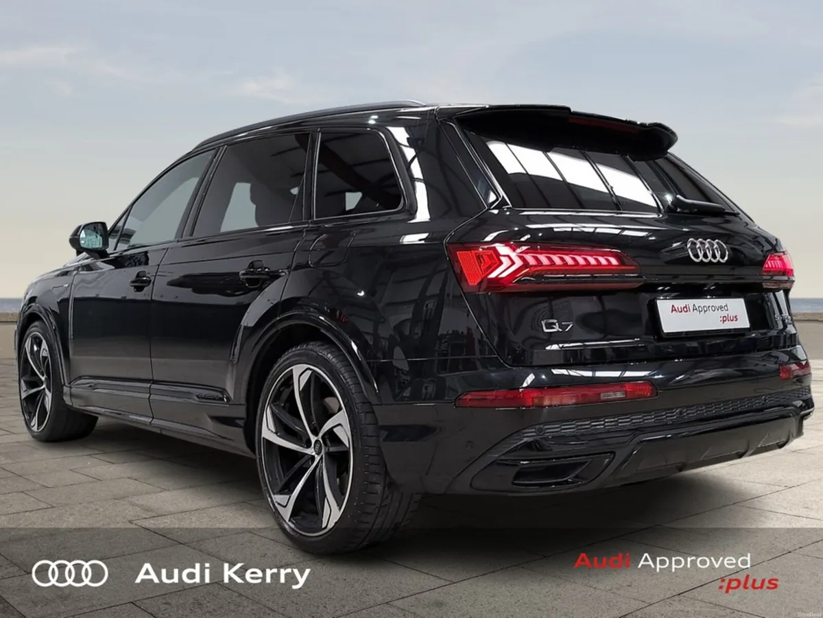 Audi Q7 3.0TFSI E 55 S-LINE BLACK EDITION QUATRO 3 - Image 5