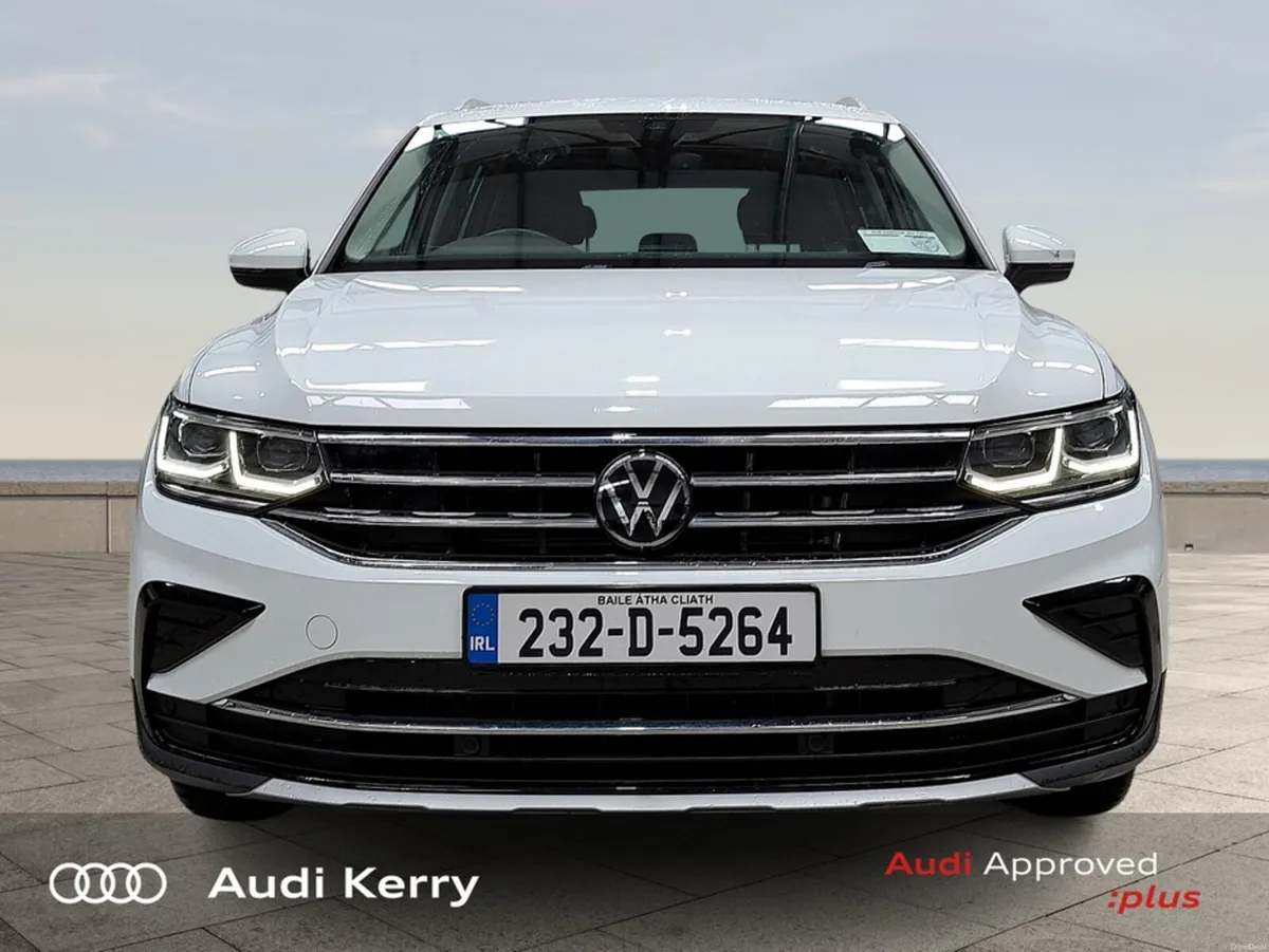 Volkswagen Tiguan ELEGANCE 2.0TDI 150BHP WITH PAN - Image 2