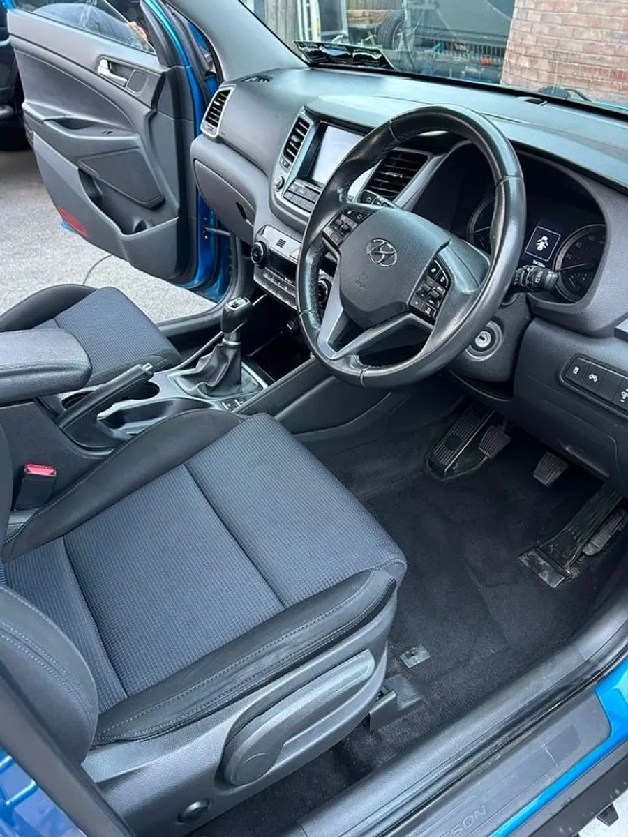 2016 Hyundai Tucson - Image 5