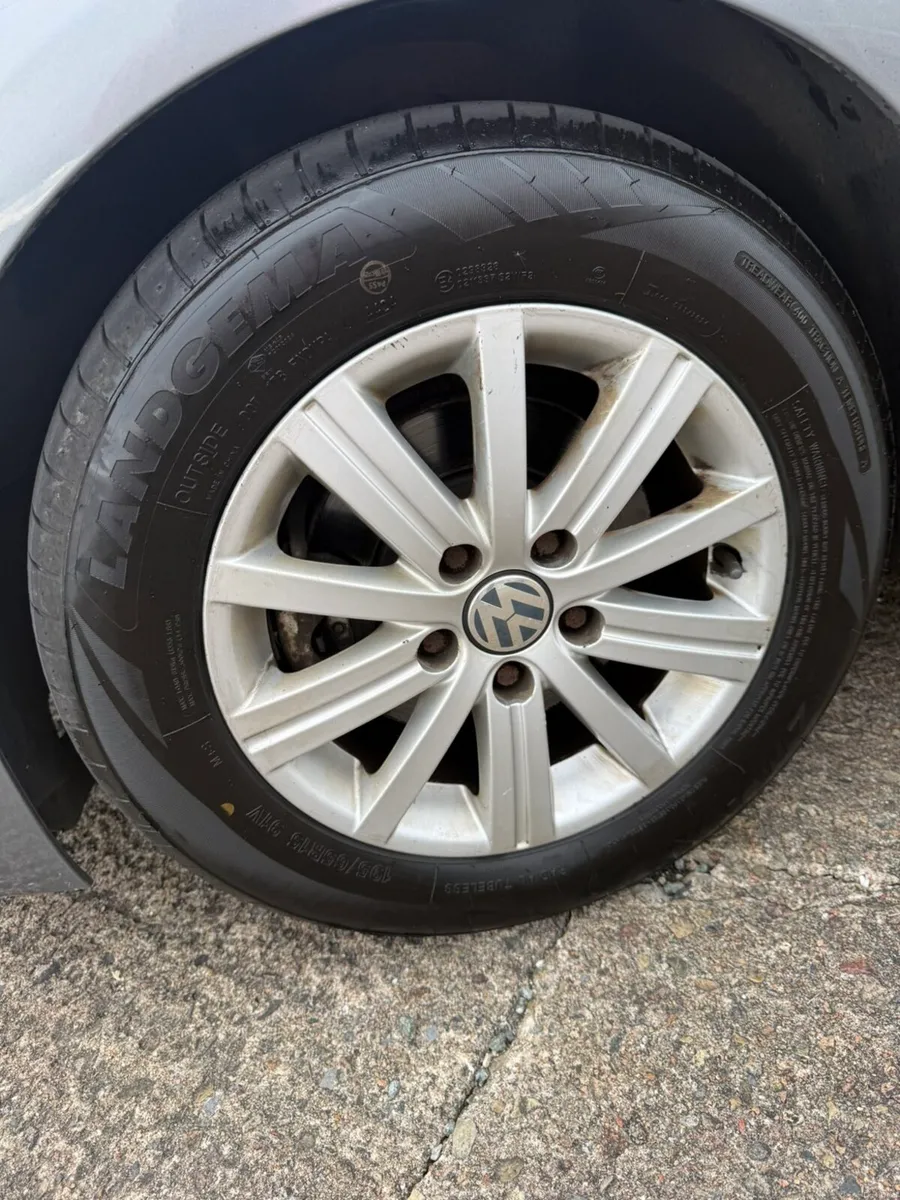 VW Golf - Image 2