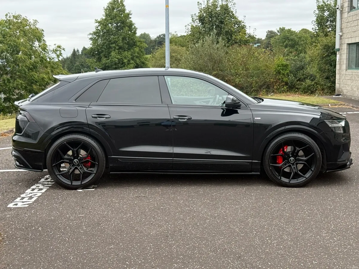 2019 Audi Q8 S Line 50 TDI Quattro - Image 2