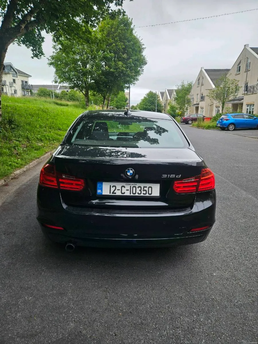 BMW 3 Series F30 - Image 3