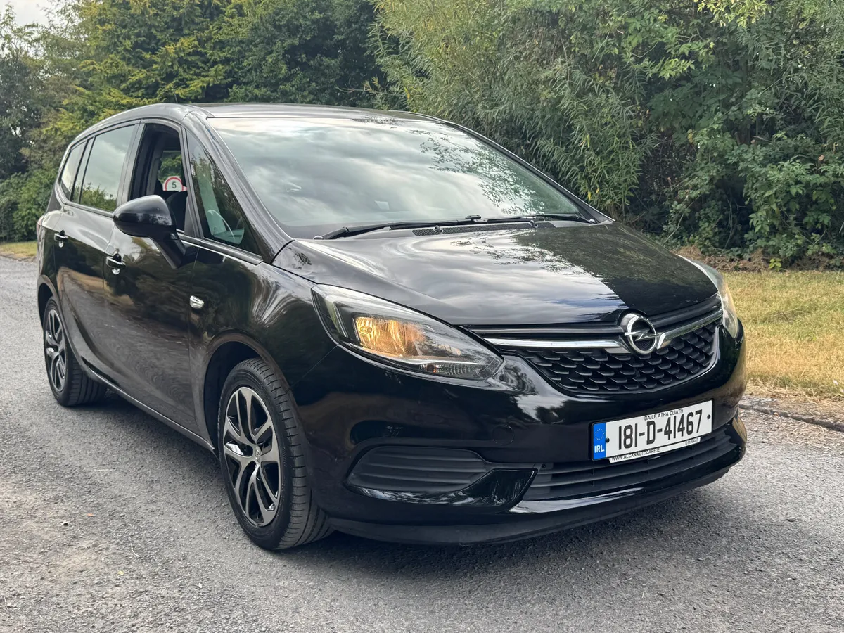 18 Opel Zafira 1.4 automatic - Image 1