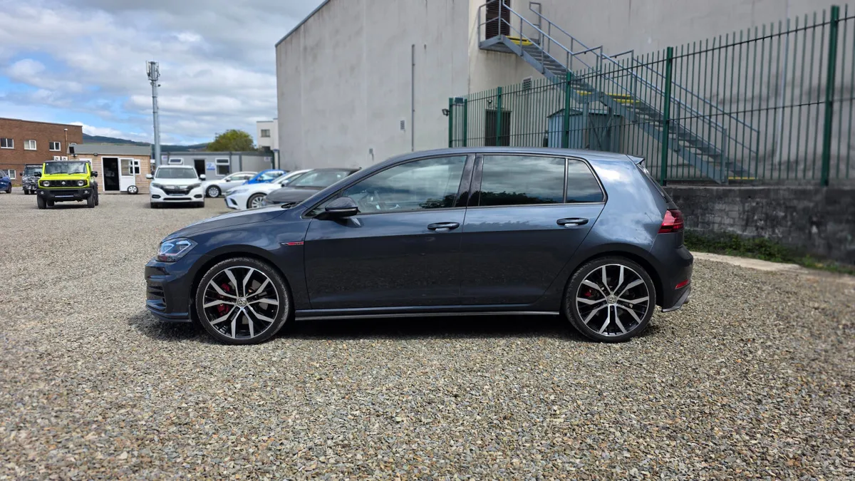2019 VW Golf GTI Performance DSG - Image 4