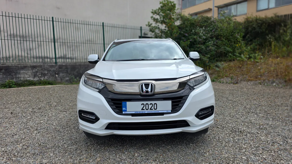 2020 Honda Vezel Hybrid - Image 3