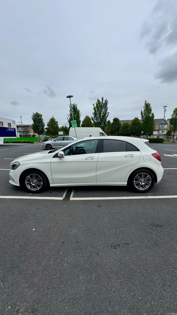 Mercedes Benz Class A180 - Image 3