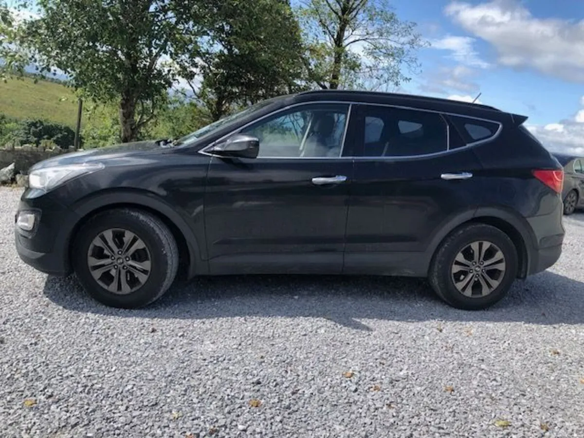 Hyundai Santa Fe 2013 - Image 4