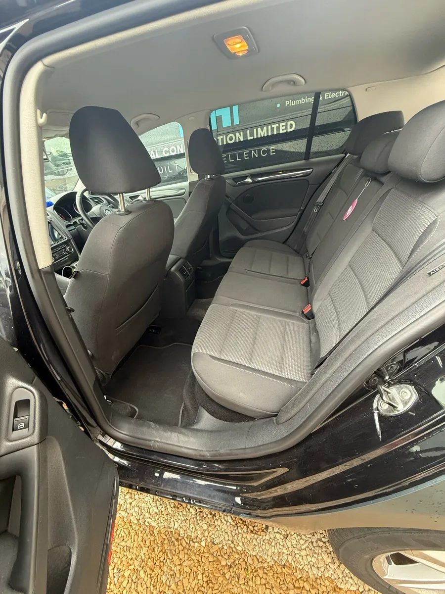 Volkswagen Golf 6 - Image 5