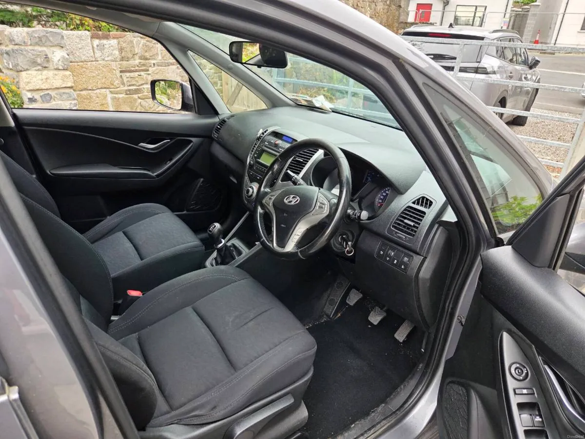 Hyundai IX20 - Image 3
