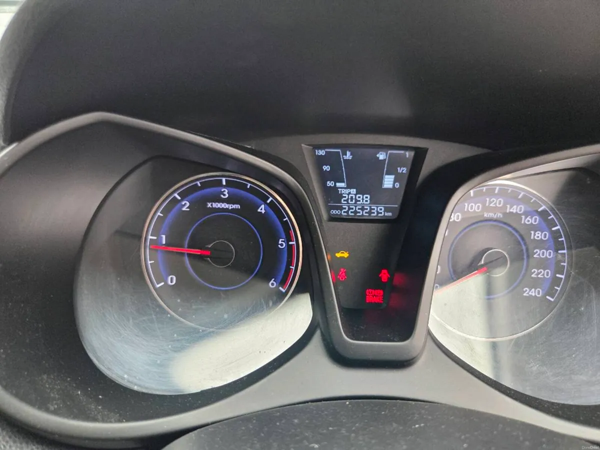 Hyundai IX20 - Image 5