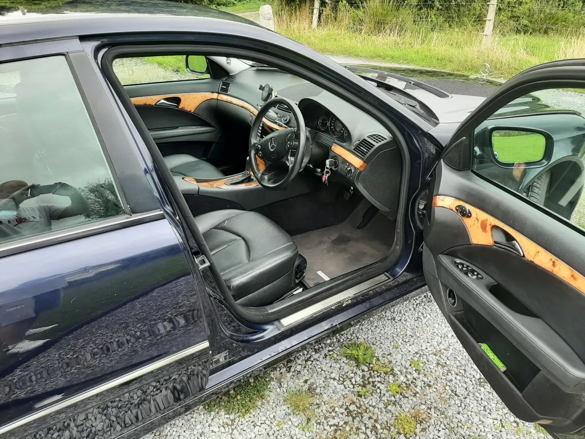 2006 Mercedes W211 E200 Kompressor Elegance - Image 5