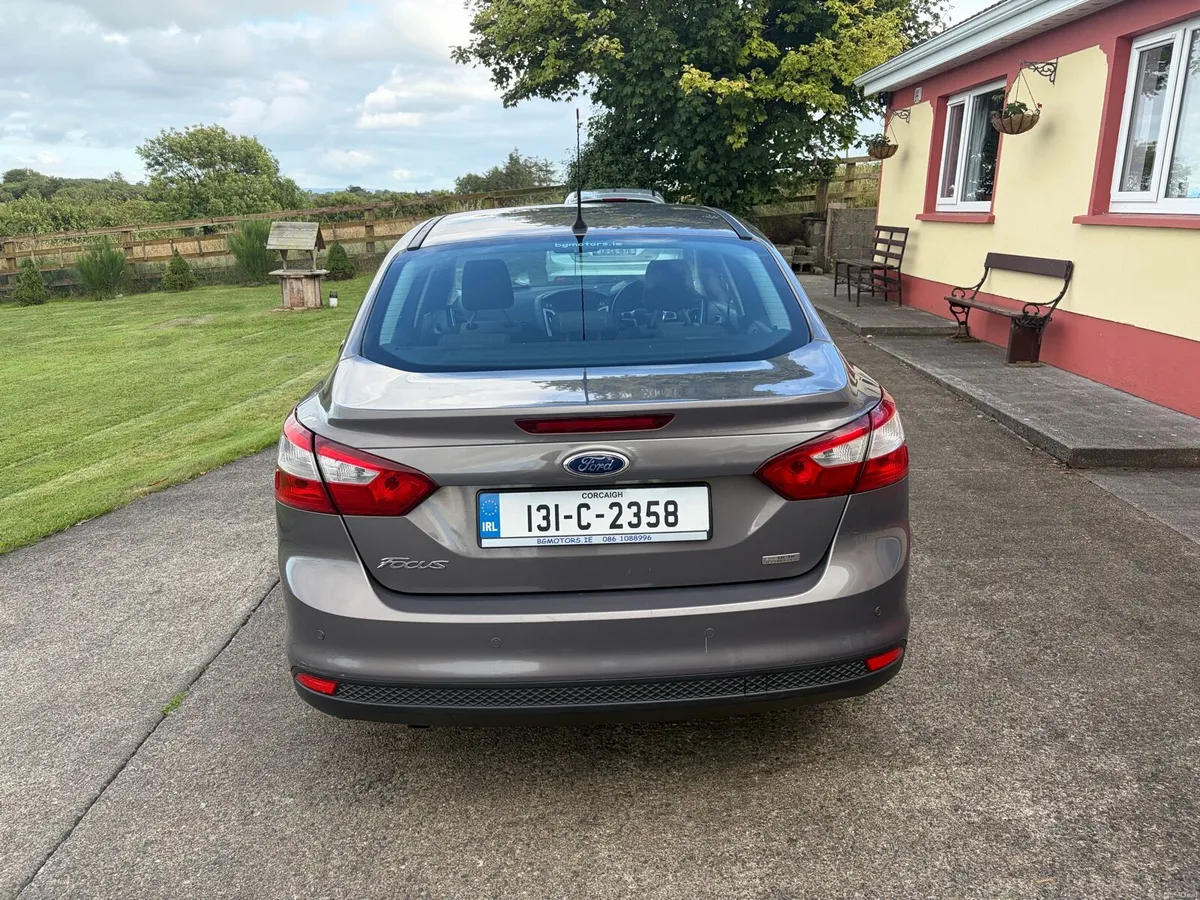 Car - Image 4