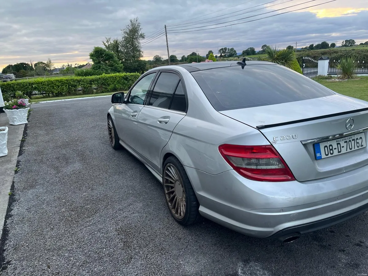 2008 Mercedes C220 - Image 6