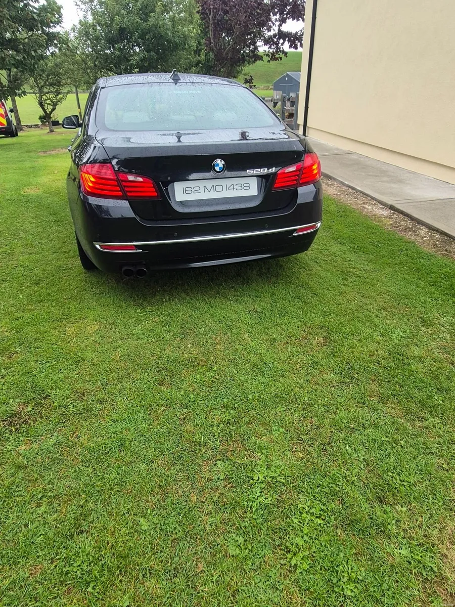 BMW 5-Series 2016 - Image 4