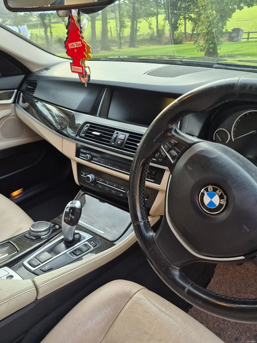 BMW 5-Series 2016 - Image 6