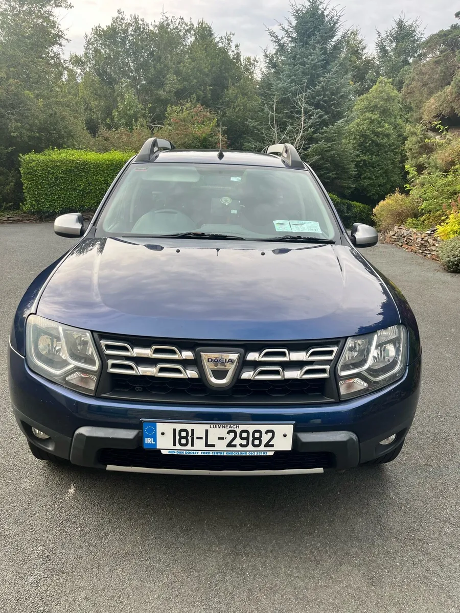 Car - Image 1