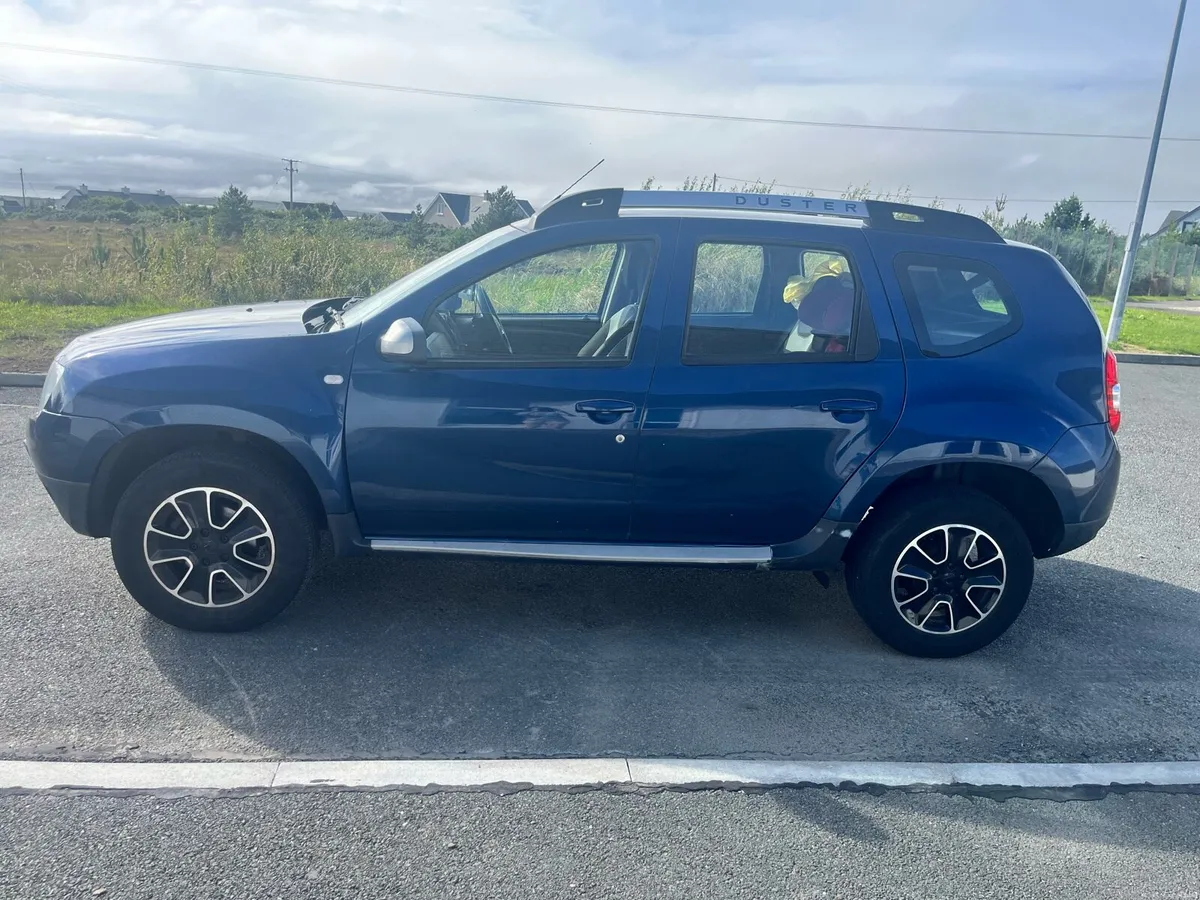 Car - Image 4