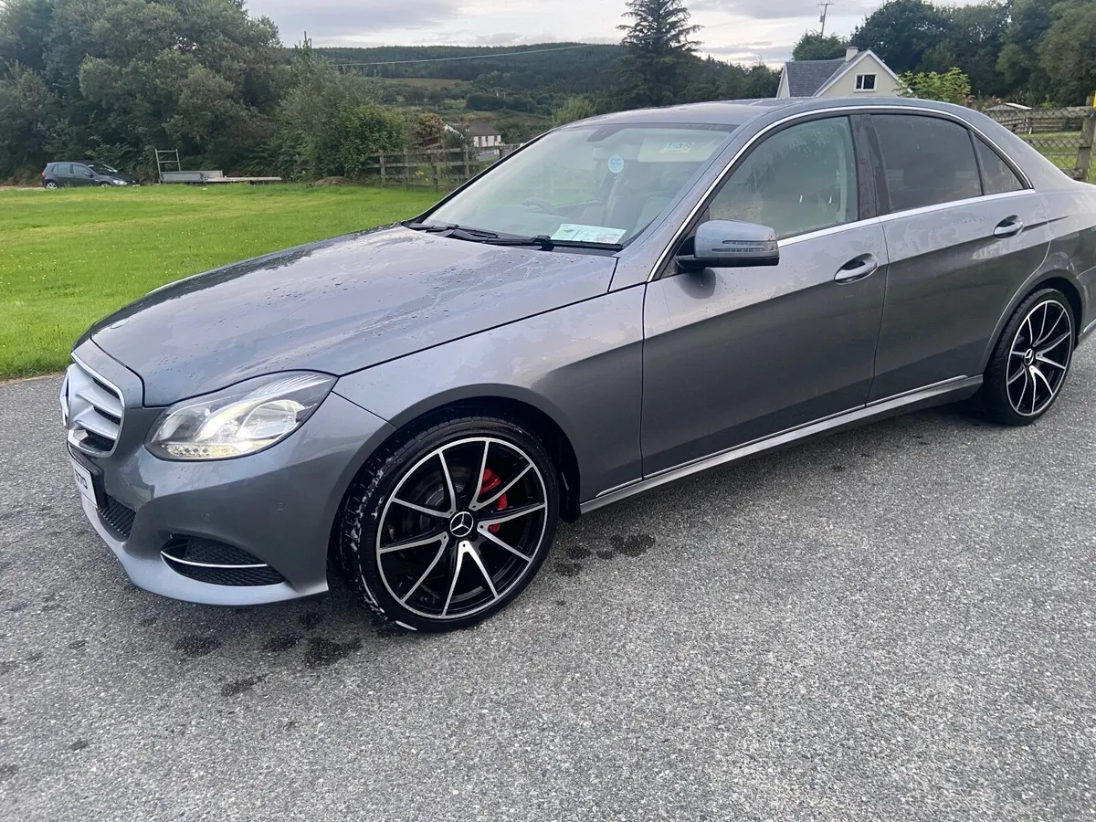 Mercedes-Benz E-Class 2015 - Image 1