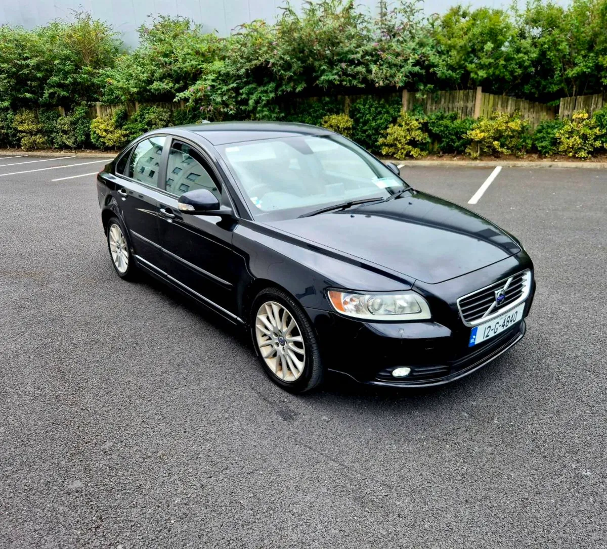 2012 VOLVO S40 - Image 2