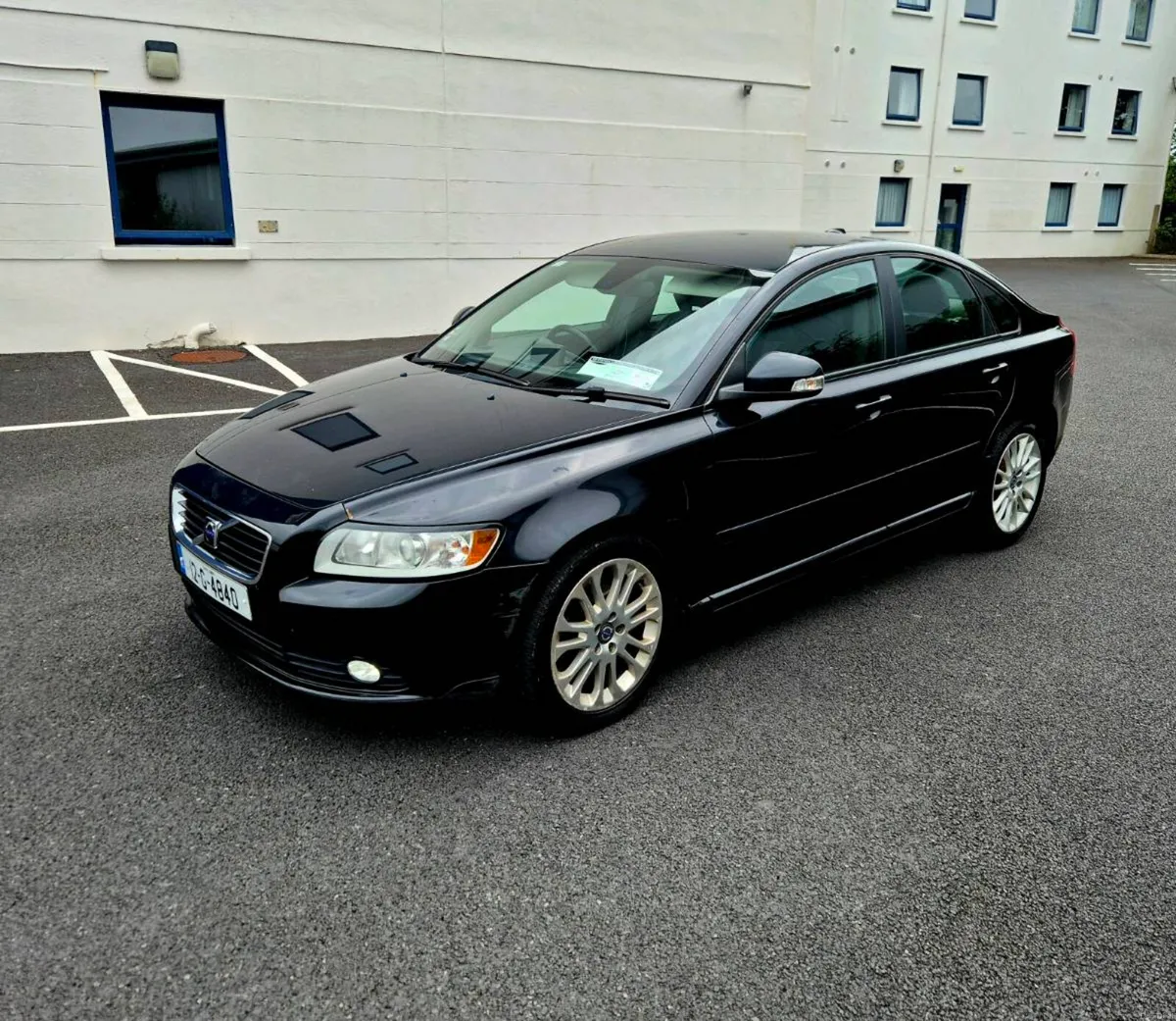 2012 VOLVO S40 - Image 4