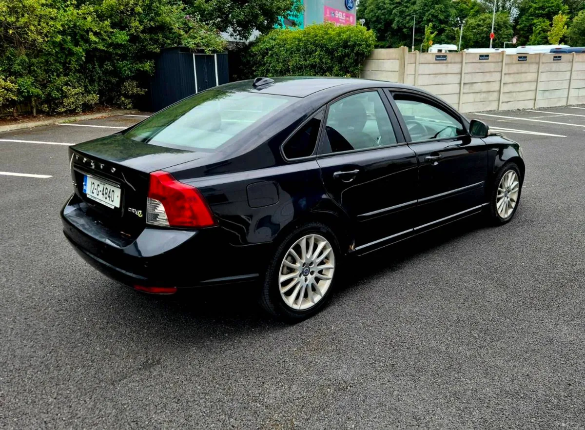 2012 VOLVO S40 - Image 5