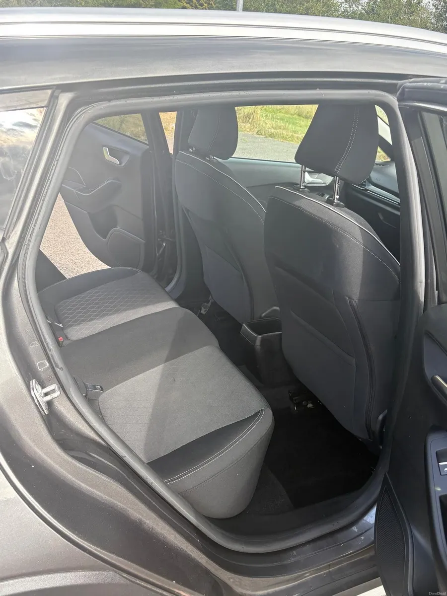 Ford Fiesta Active 2019 low mileage - Image 4