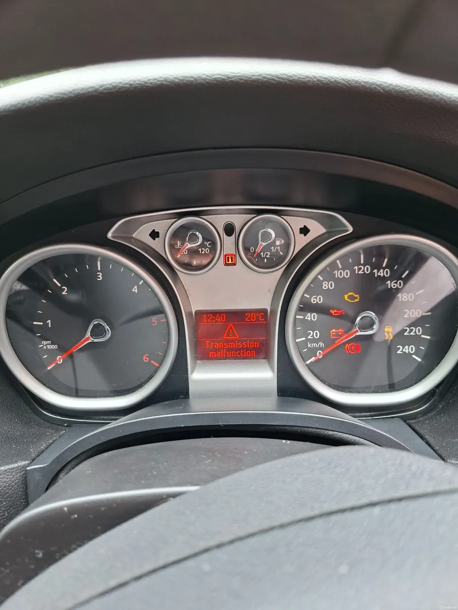 Ford Focus 2010 - Image 4