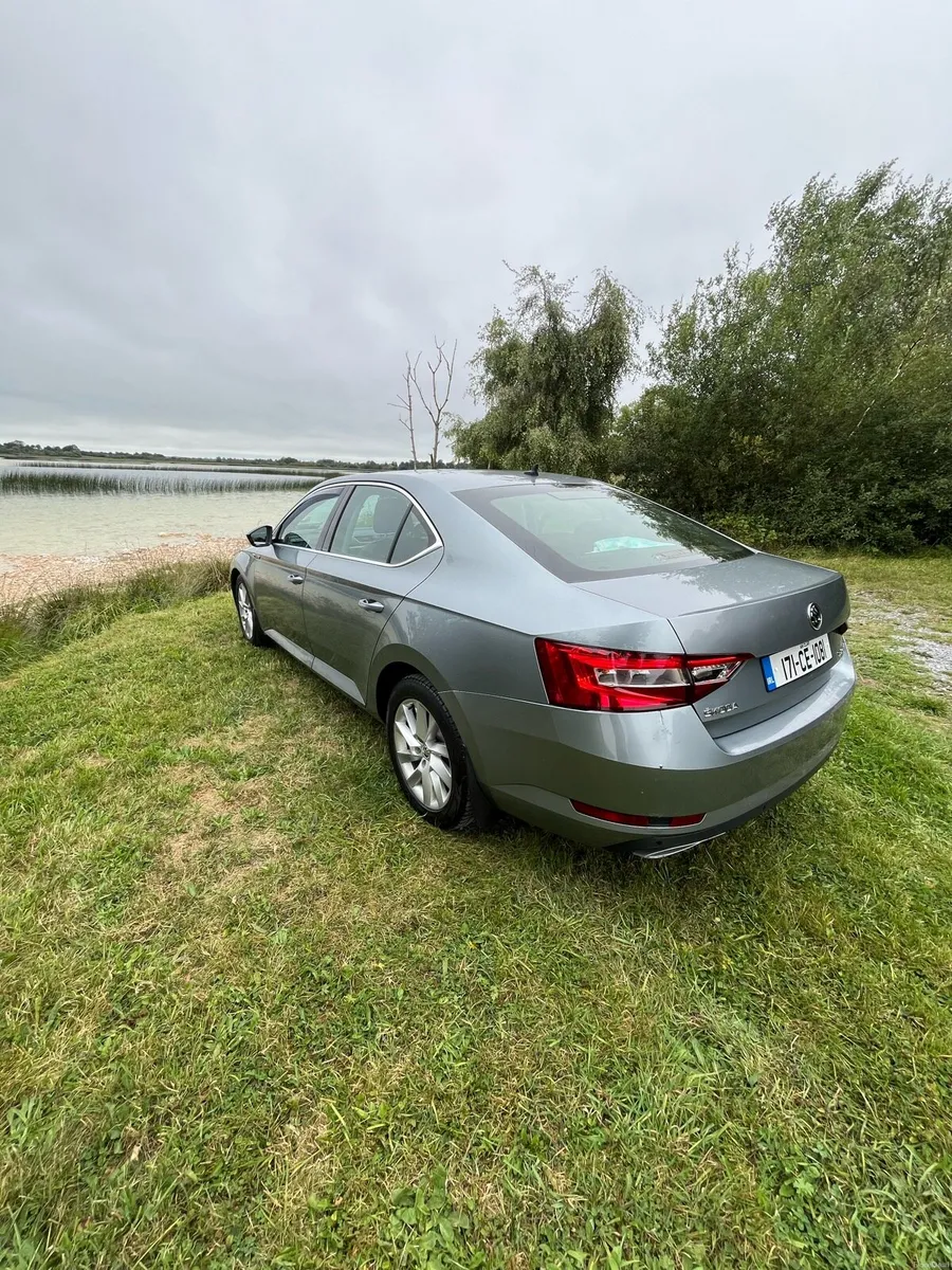 Skoda Superb - Image 5