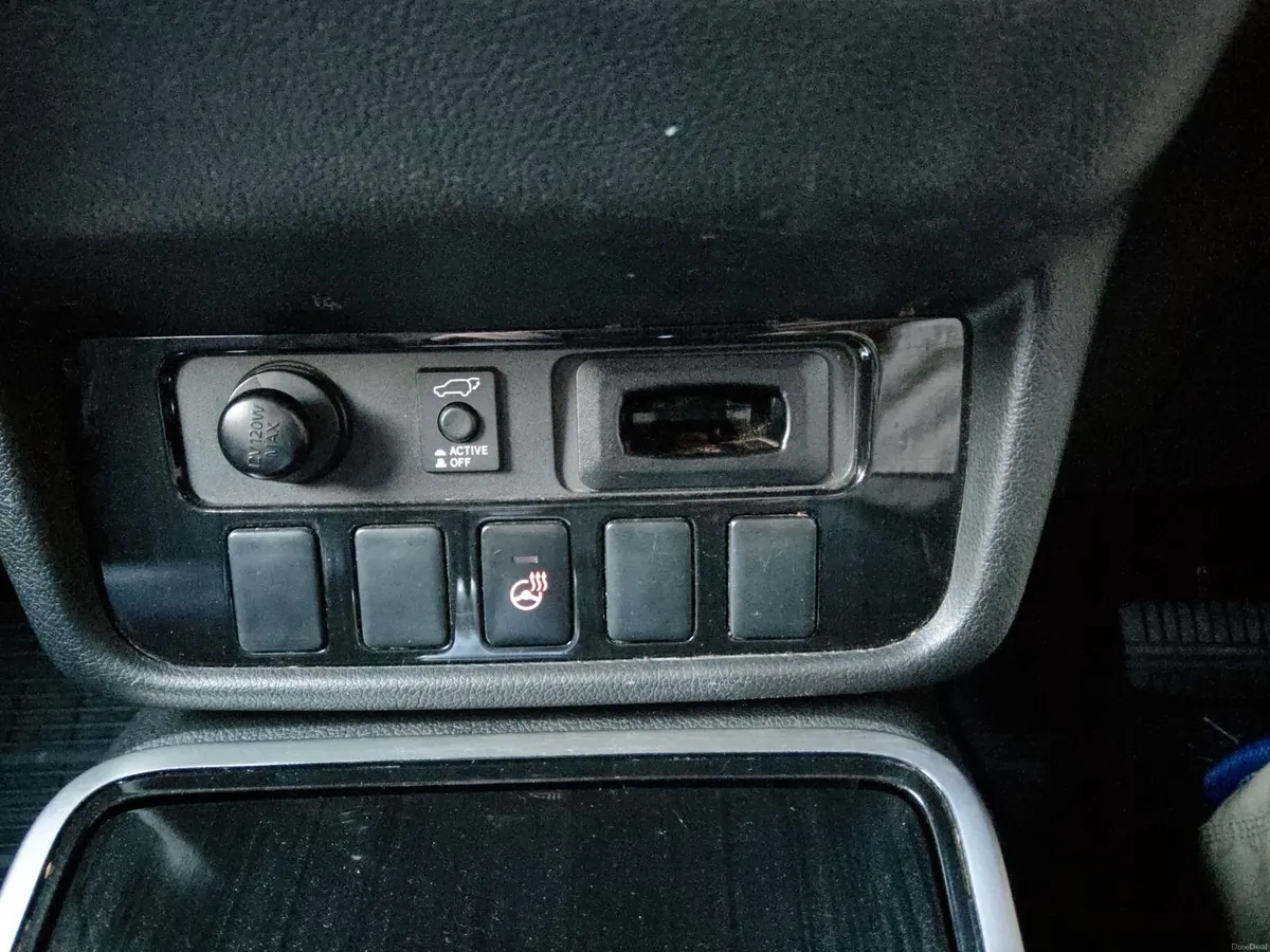Mitsubishi Outlander 2016 - Image 4