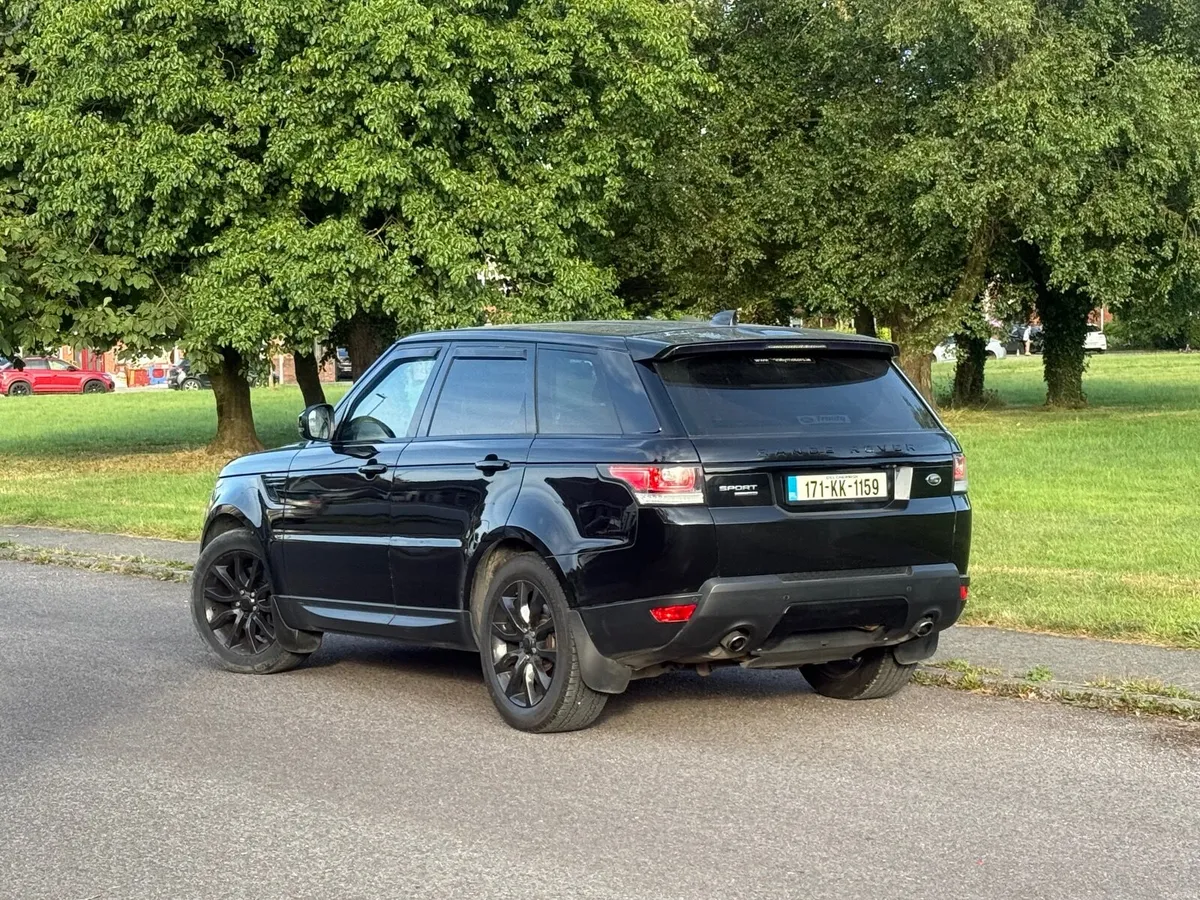 2017 Land Rover Range Rover Sport 3.0 HSE - Image 2