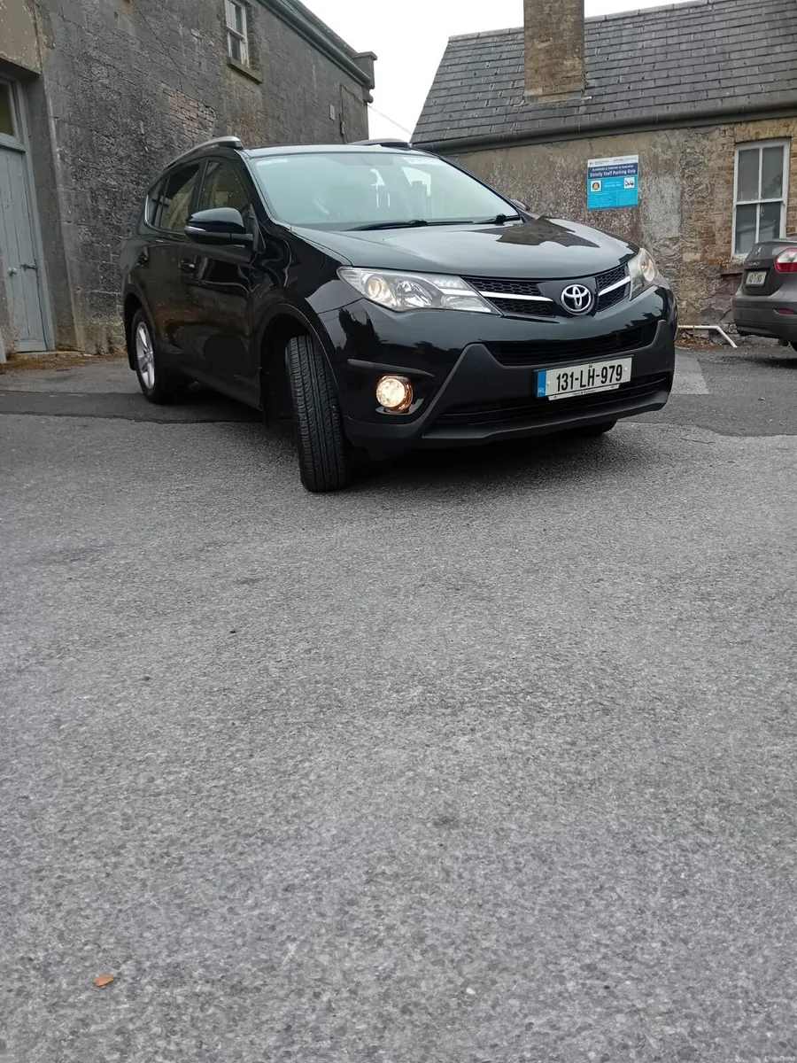 Toyota RAV4 2.2 AWD - Image 2
