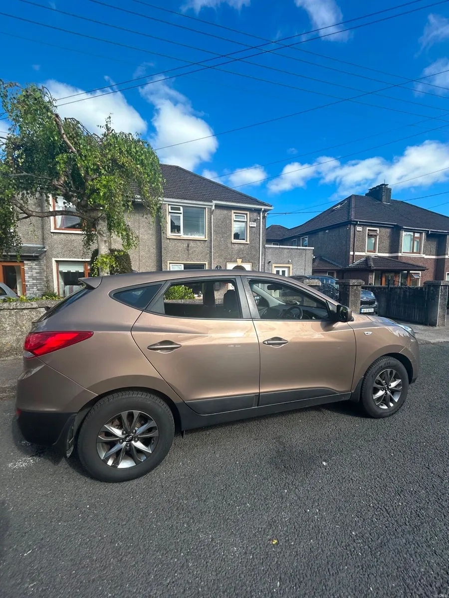 Hyundai ix35 car for sale - Image 1