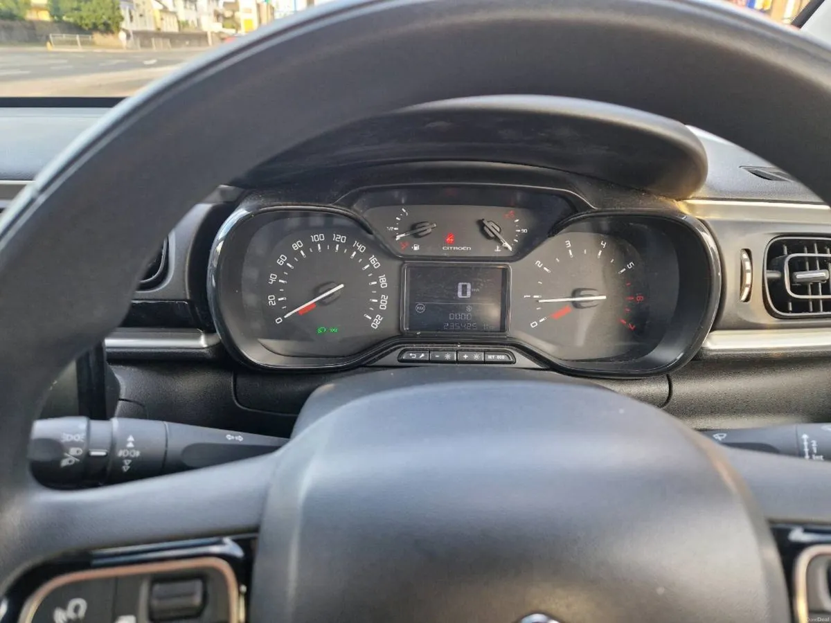 Citroën C3 Aircross 2017 - Image 2