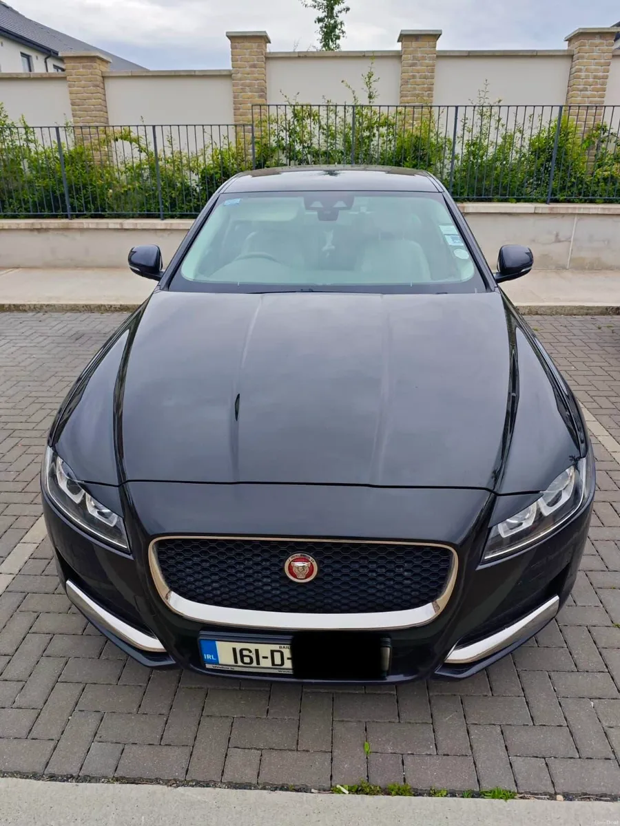 2016 Jaguar XF Auto - Image 1