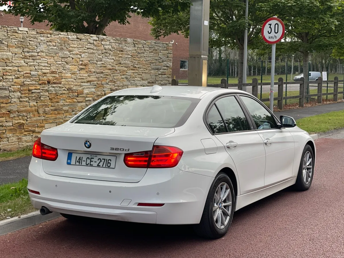 2014 bmw f30 business edition high spec new nct - Image 4
