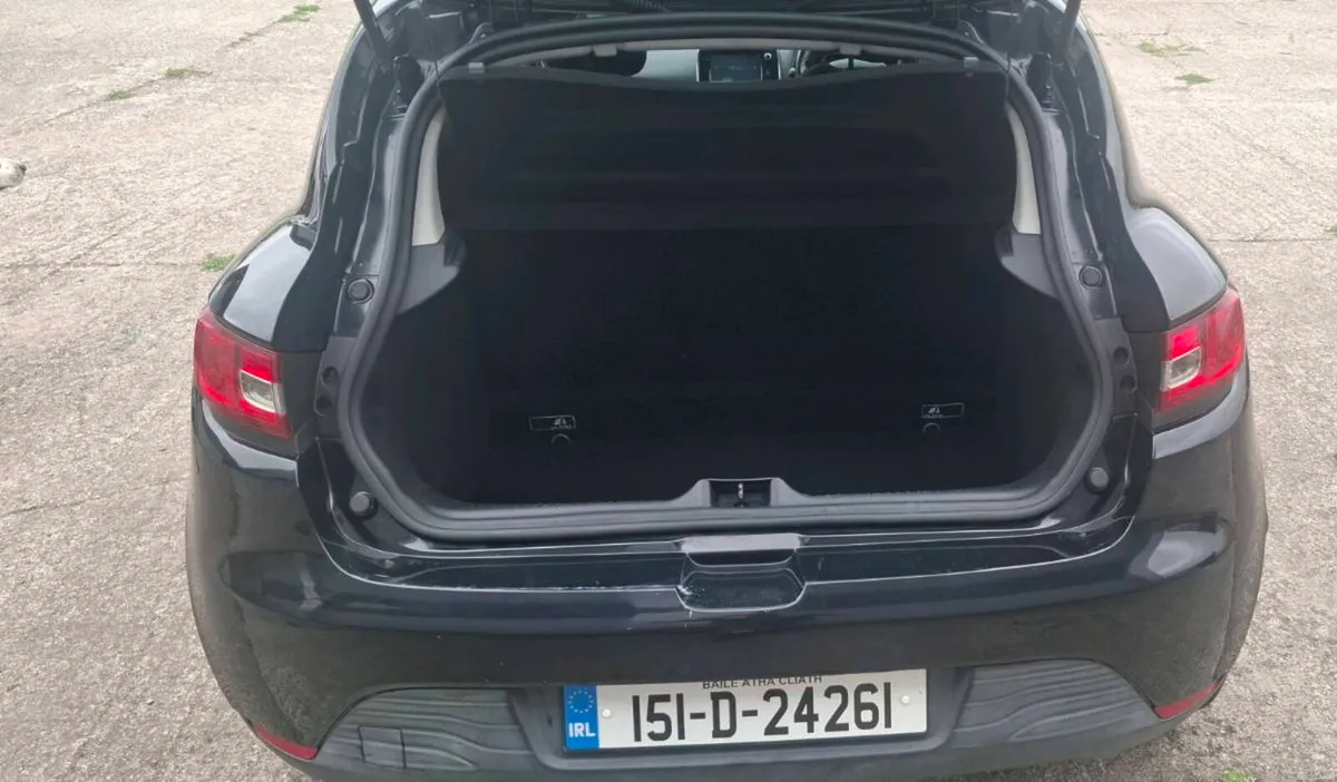 Renault Clio - Image 6