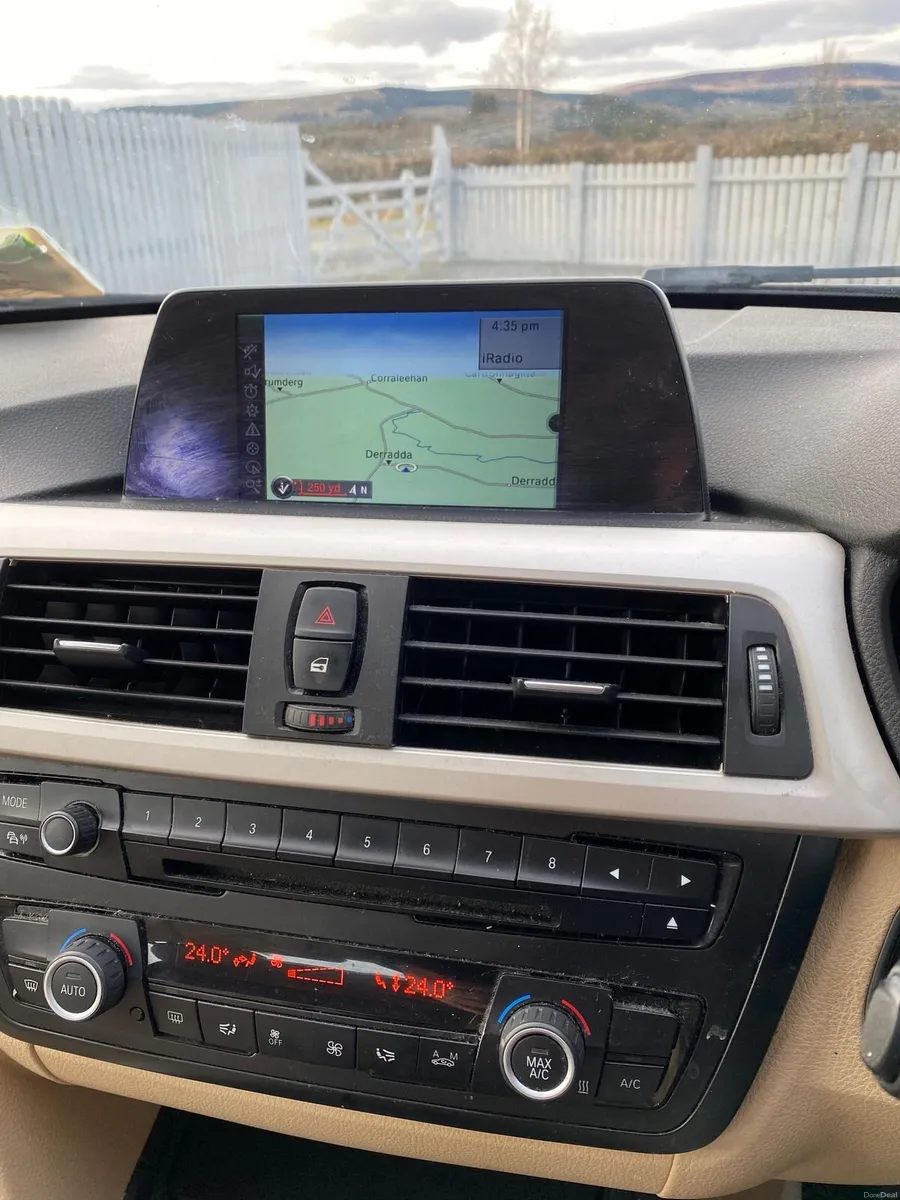 BMW 3-Series 2014 - Image 6