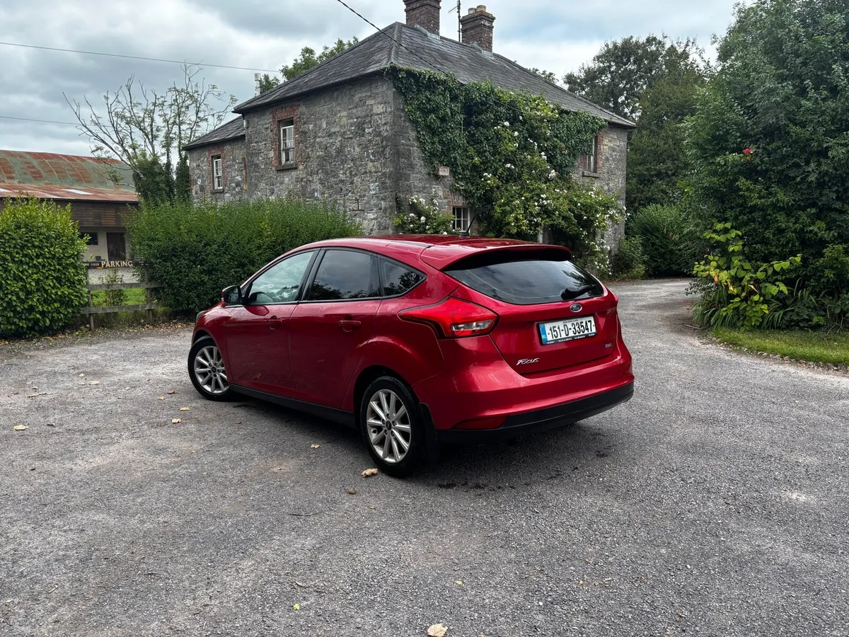 Ford Focus 2015 **HIGH SPEC** - Image 5