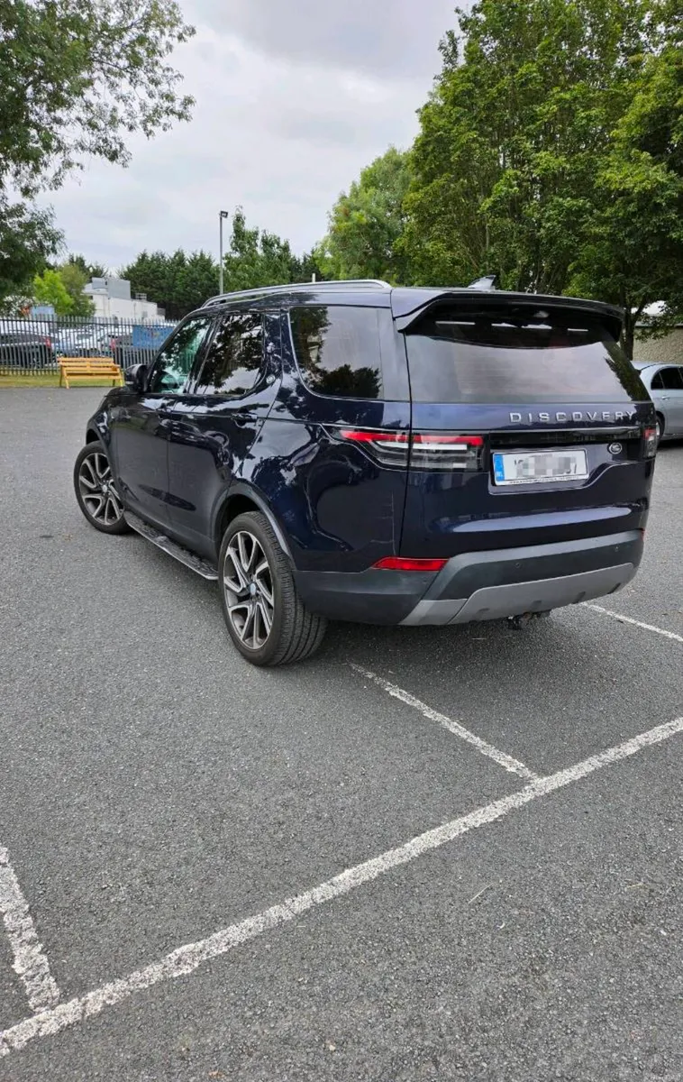 2018 Land Rover Discovery 5, 2.0 Diesel Automatic - Image 3