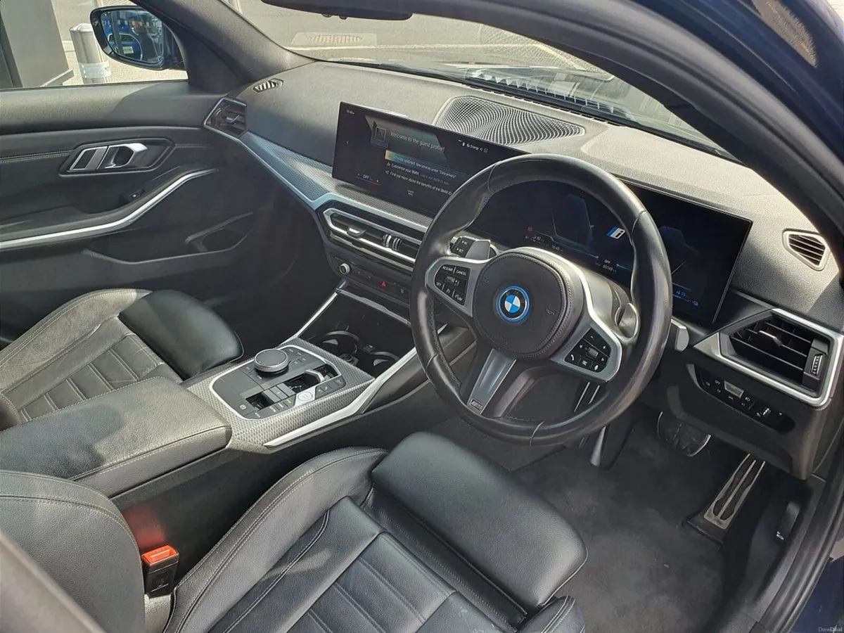 BMW 3-Series 330e M Sport Saloon - Image 6