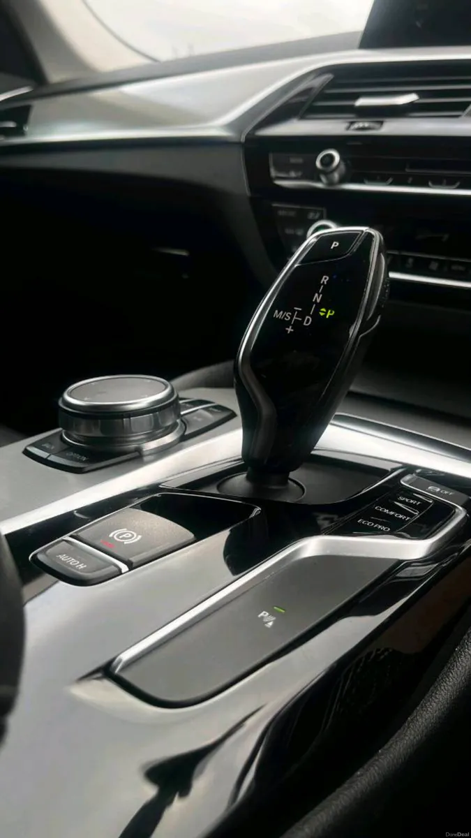 Bmw G31 Estate 520D - Image 6