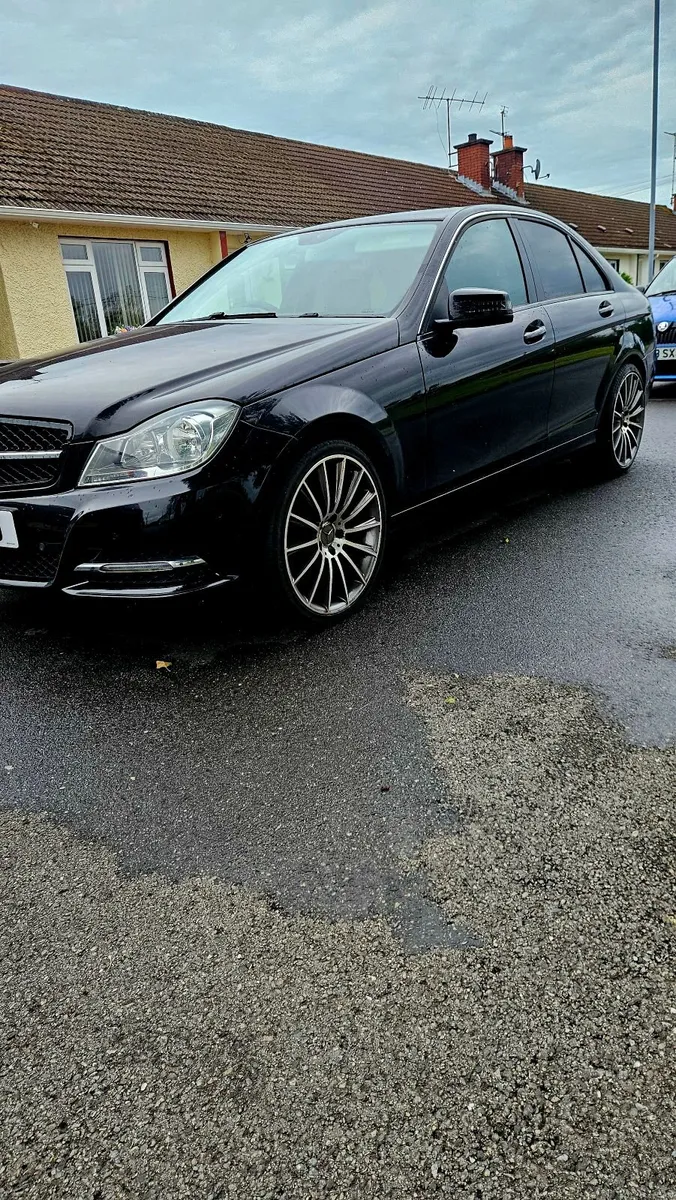 Mercedes-Benz C-Class 2013 - Image 6