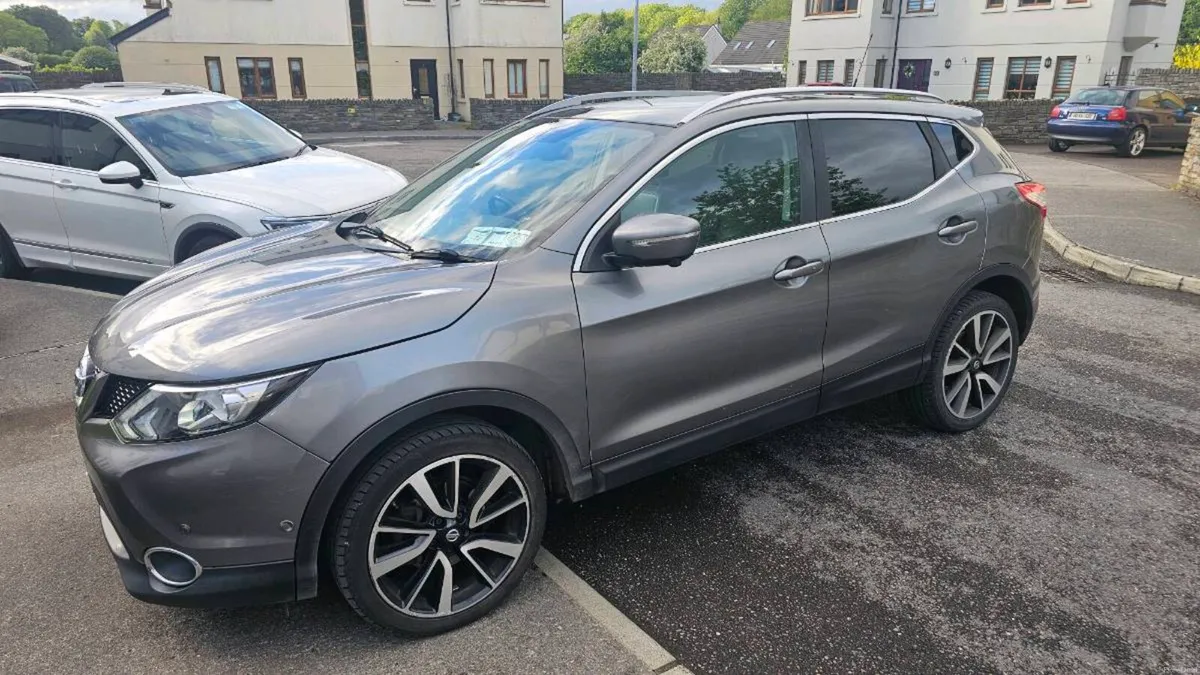 Nissan Qashqai - Image 1