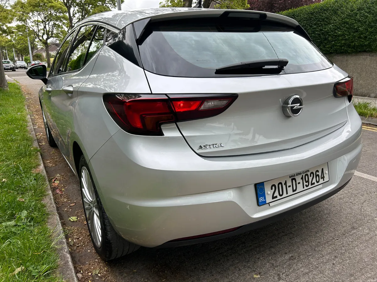 2020 OPEL ASTRA ELITE PETROL ONLY 43,000 KM - Image 5