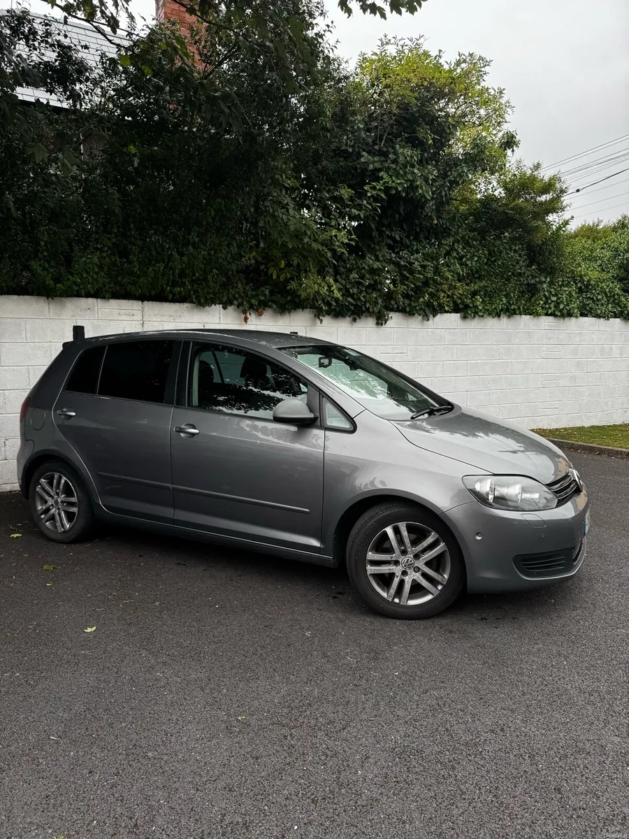 Volkswagen Golf Plus 2011 1.6 TDI BlueMotion - Image 2
